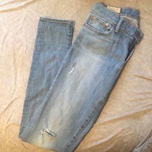 Women’s jeans